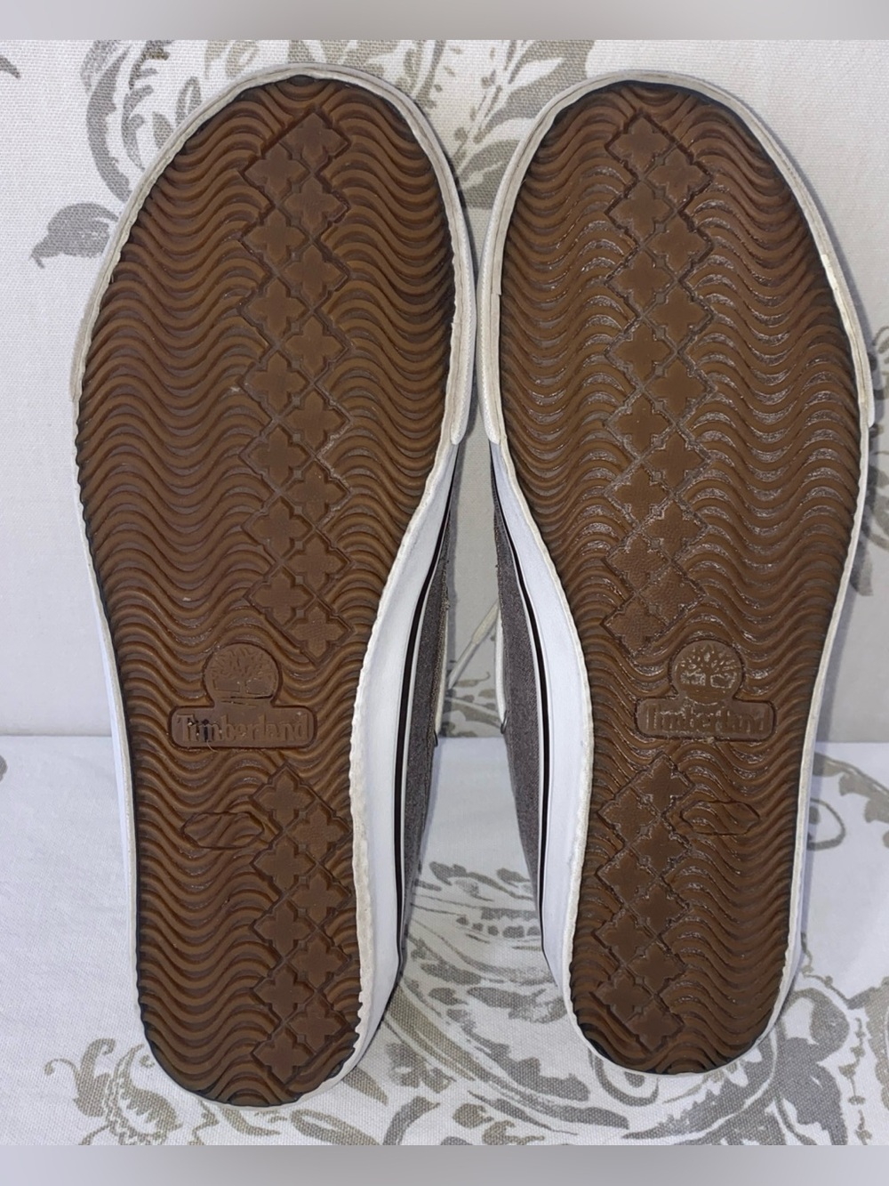 Timberland Earthkeepers Men's Gray Canvas Lace-Up Boat Shoes
Size 10 - Picture 7 of 11